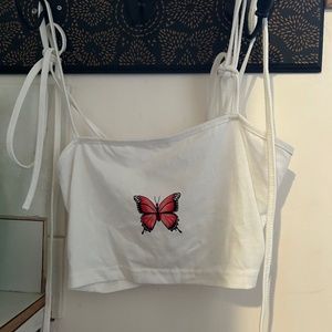 White crop top bundle